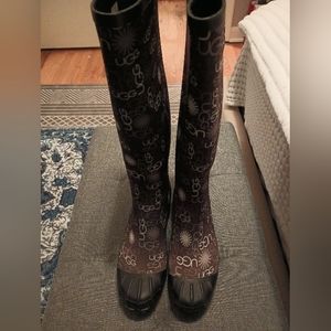 UGG Rain Boots size 7